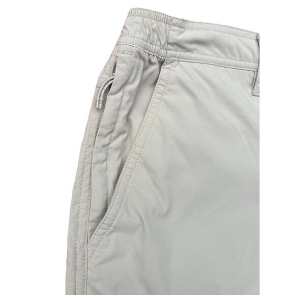 LL Bean Tropicwear 9" Cargo Shorts Men’s XXL Khaki Elastic Comfort Waist 512822 - Picture 6 of 8
